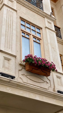 Image by karademir.jpg